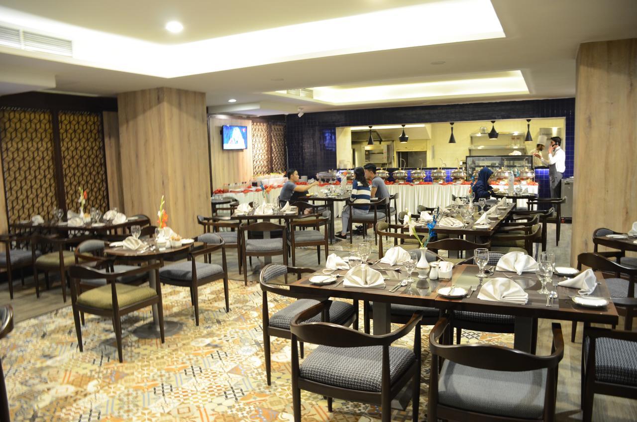 Grand Palm Hotel Lahore Exterior foto